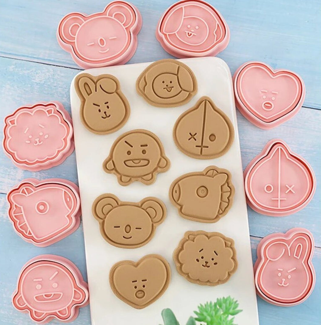 BT21 Cookie Cutters - BTS ARMY GIFT SHOP